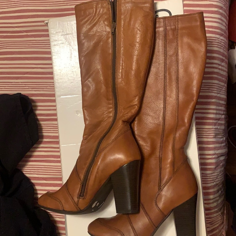Knee high light brown aldo boots